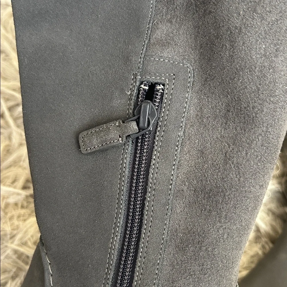 Cole Haan Calgary Water Resistant Suede Over The Knee Boots in Gray Sz 6